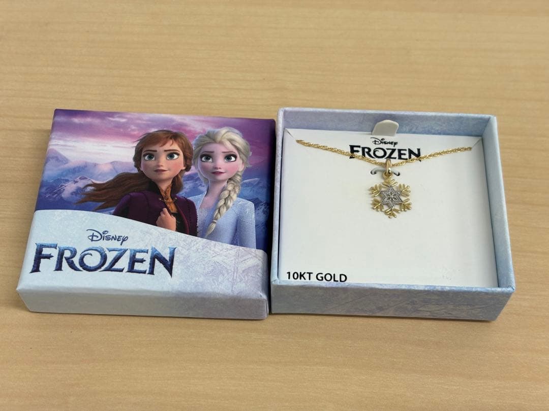新品 10金 K10 エルサ 雪の結晶 スクリューネックレスアナ雪 ディズニー