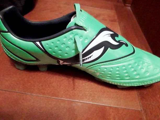 サッカー スパイク