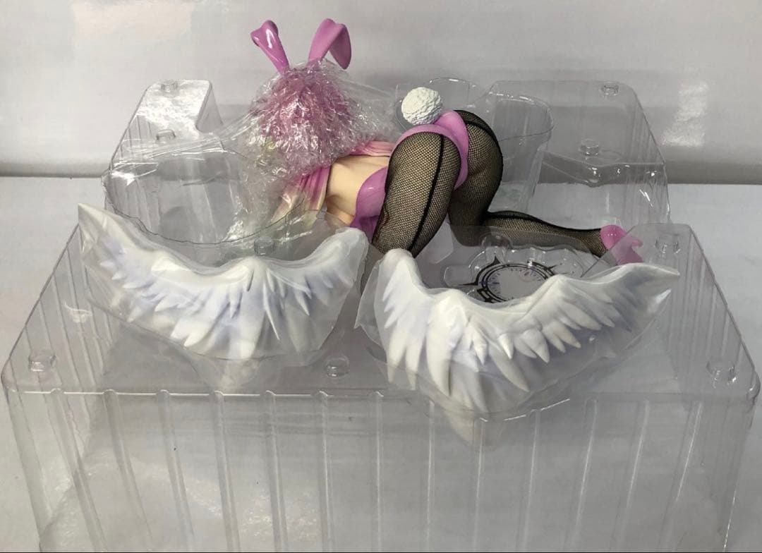 フリーイング　ジブリール