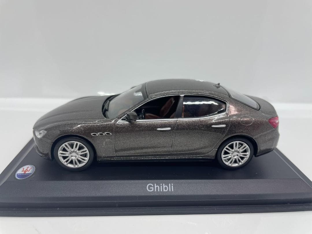 402-441 1/43 マセラティ ギブリ Maserati Ghibli