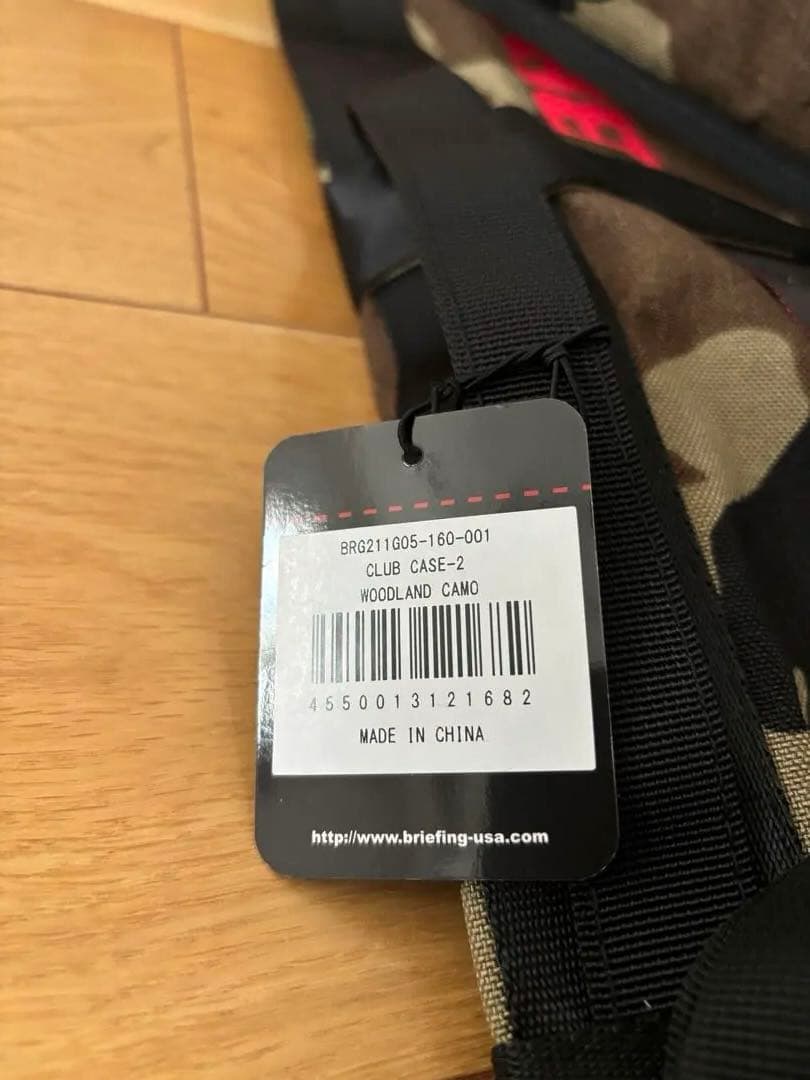 新品未使用！BRIEFINGのカモフラージュ キャディバッグ（クラブケース）