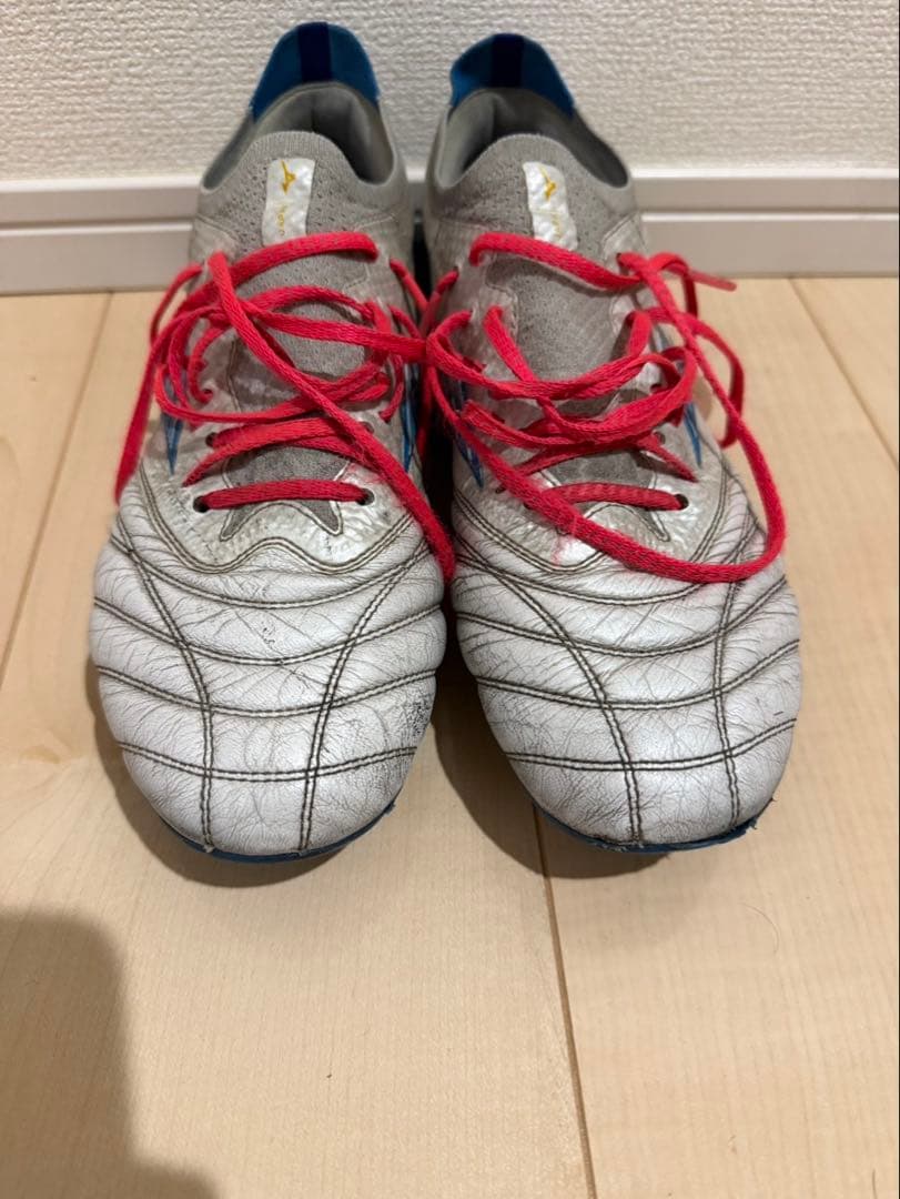 MIZUNOモレリアネオ4 β 人気カラー 最終値下げ