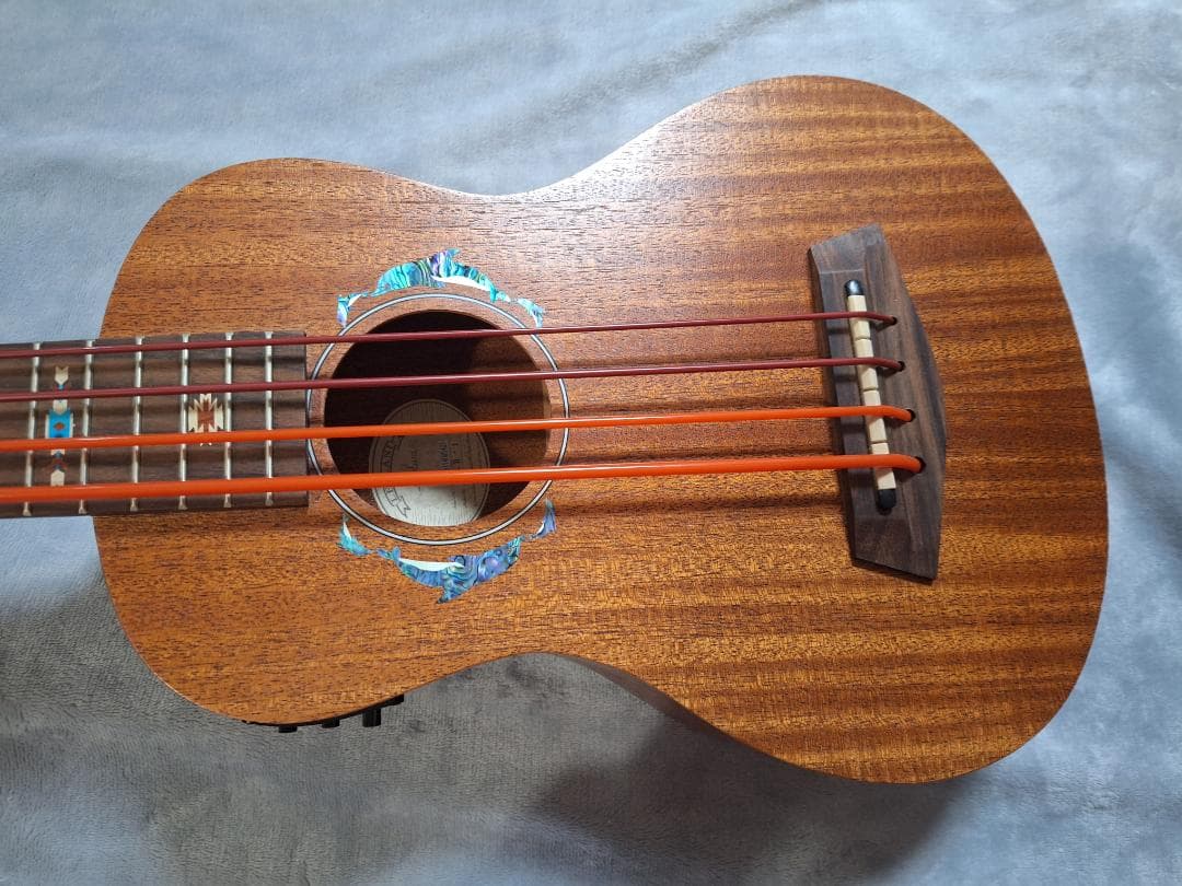 ⭐️LEOLANI レオラニ LB-1 ⭐️ウクレレベース