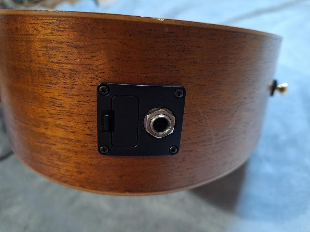 ⭐️LEOLANI レオラニ LB-1 ⭐️ウクレレベース