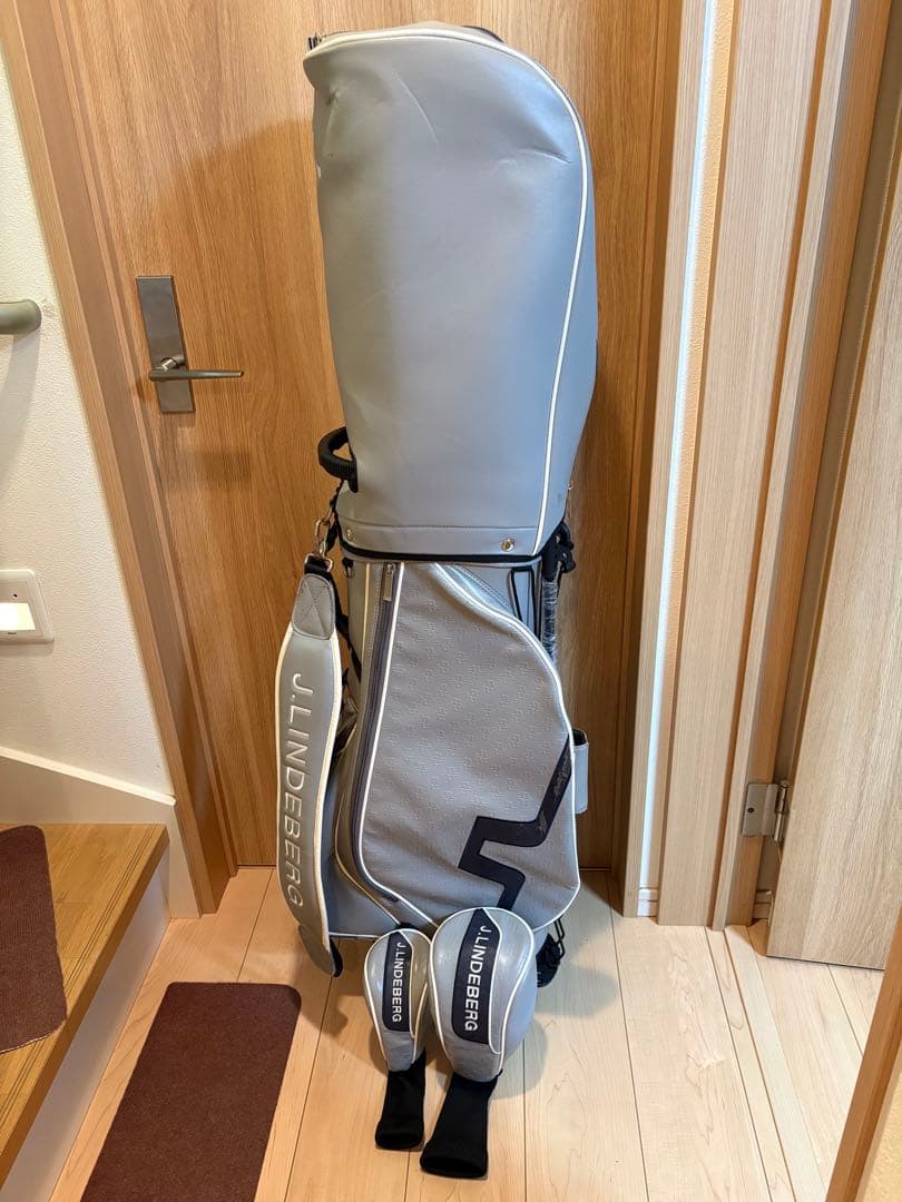 【最終価格】J.LINDEBERG グレー キャディバッグ　スタンドバッグ