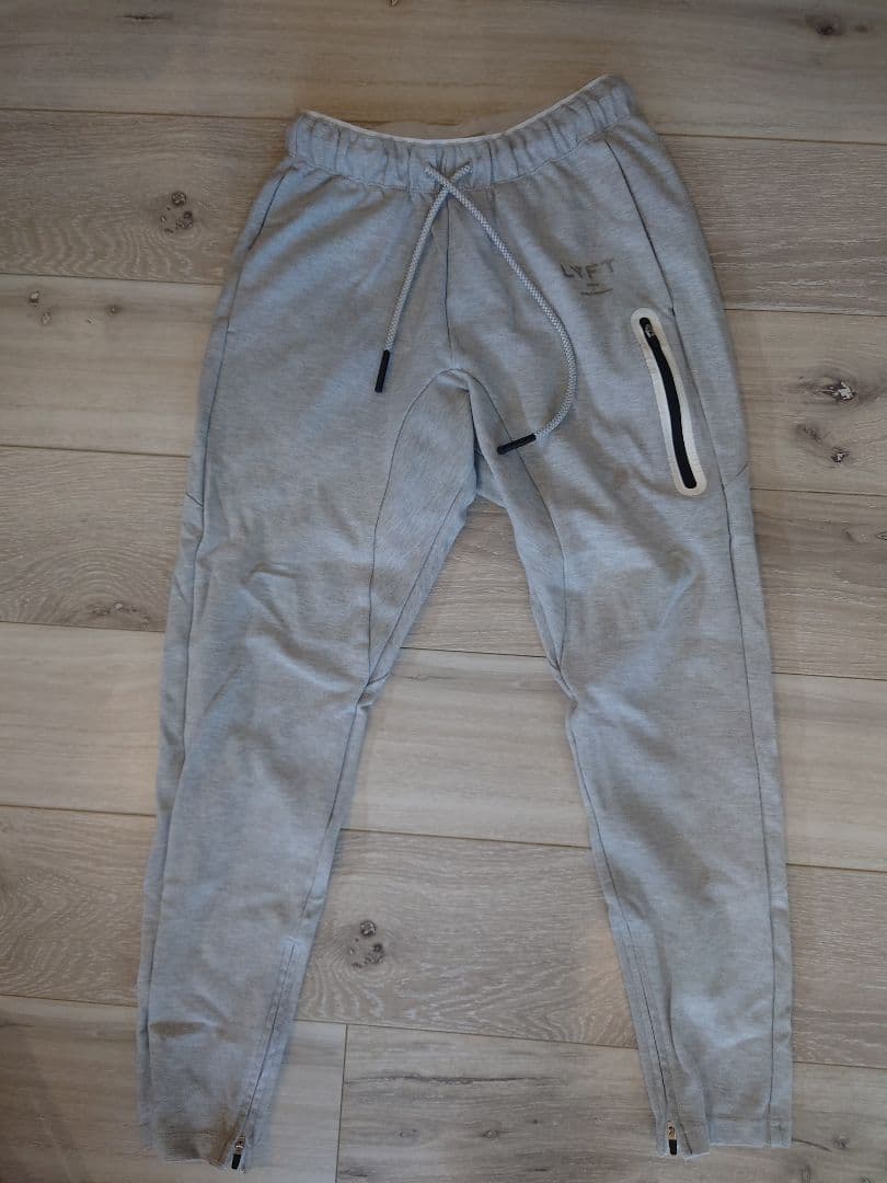 LYFT グレー タイトフィット トレーニングパンツ　M