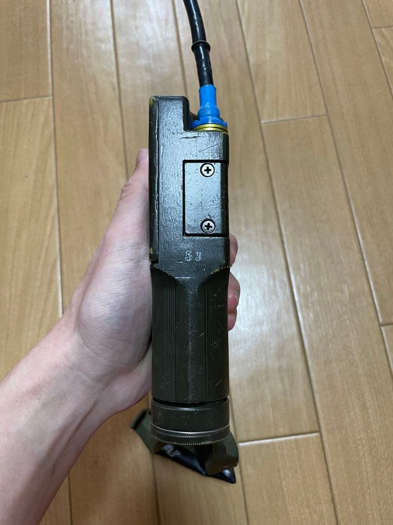 米軍実物放出品 AN/PCU-90 サバイバルラジオ