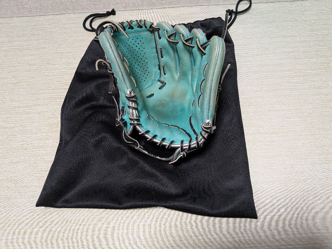 GLOVE STUDIO RYU 硬式グラブ　グラブ袋付き