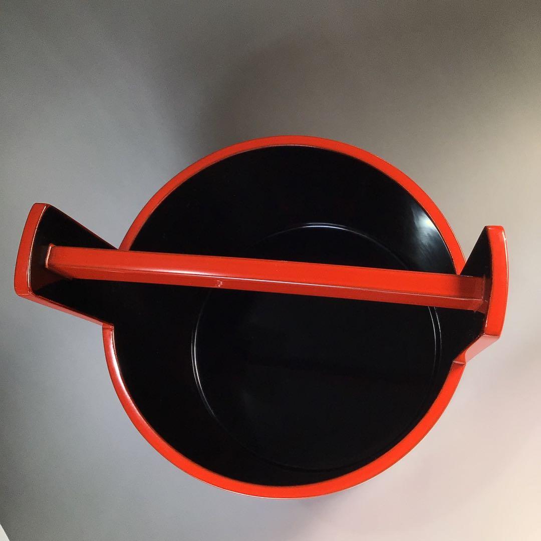 Ｍ７４８　水指　『塗師　岡本陽斎作』『朱塗』『手桶水指』　共箱　茶道具