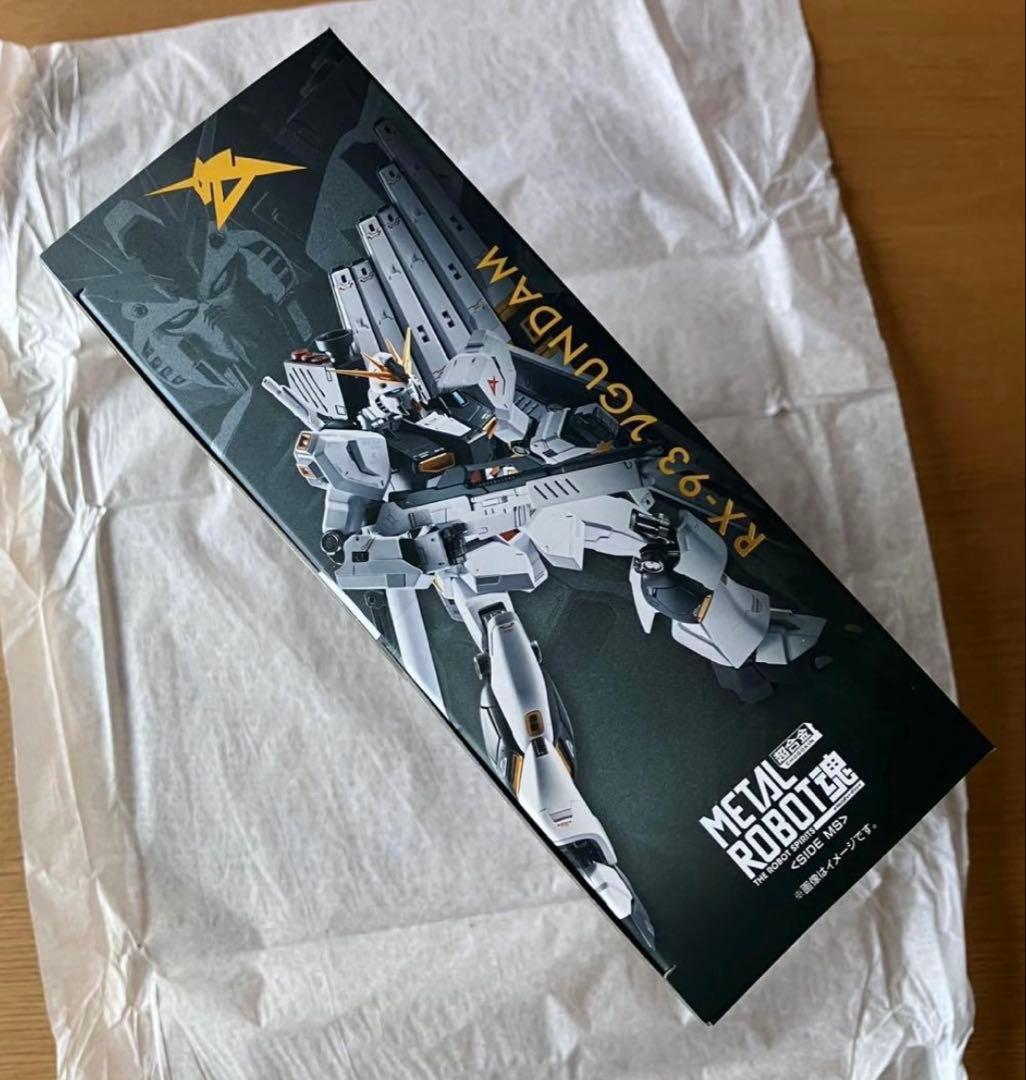 【美品新品】L ROBOT魂 νガンダム RX-93 逆襲のシャア超合金