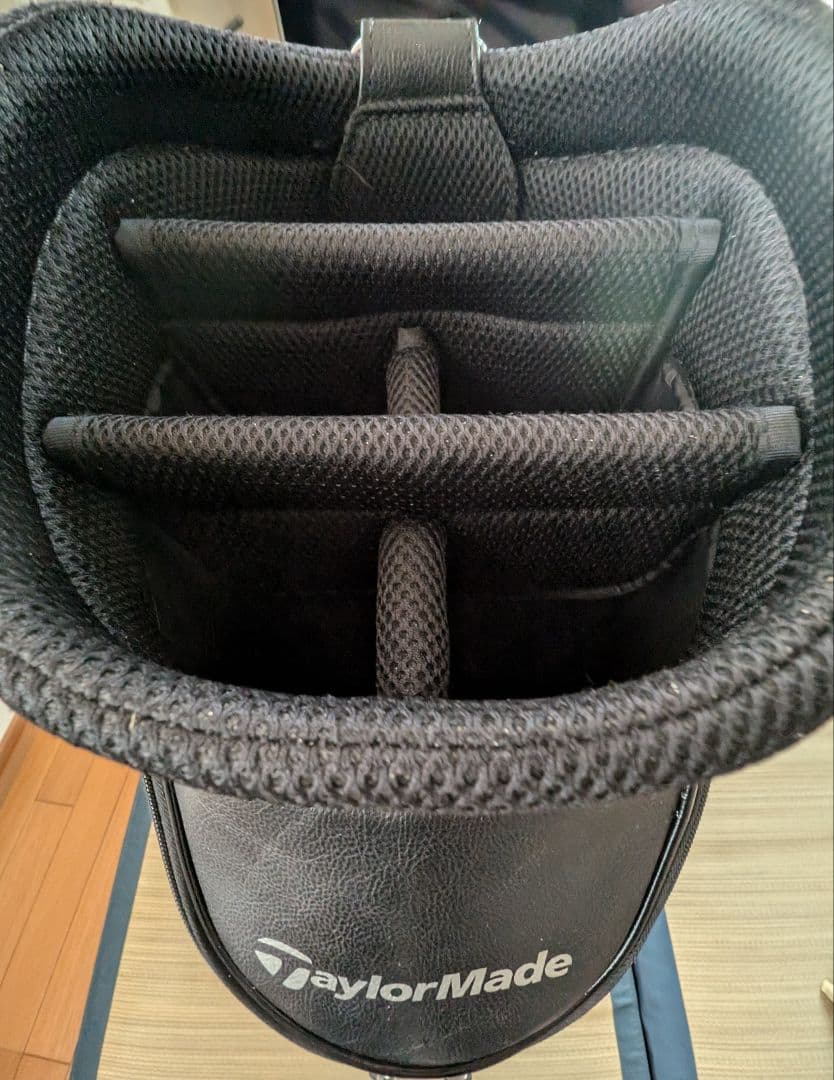 テイラーメイド TaylorMade　ゴルフバック　キャディーバッグ