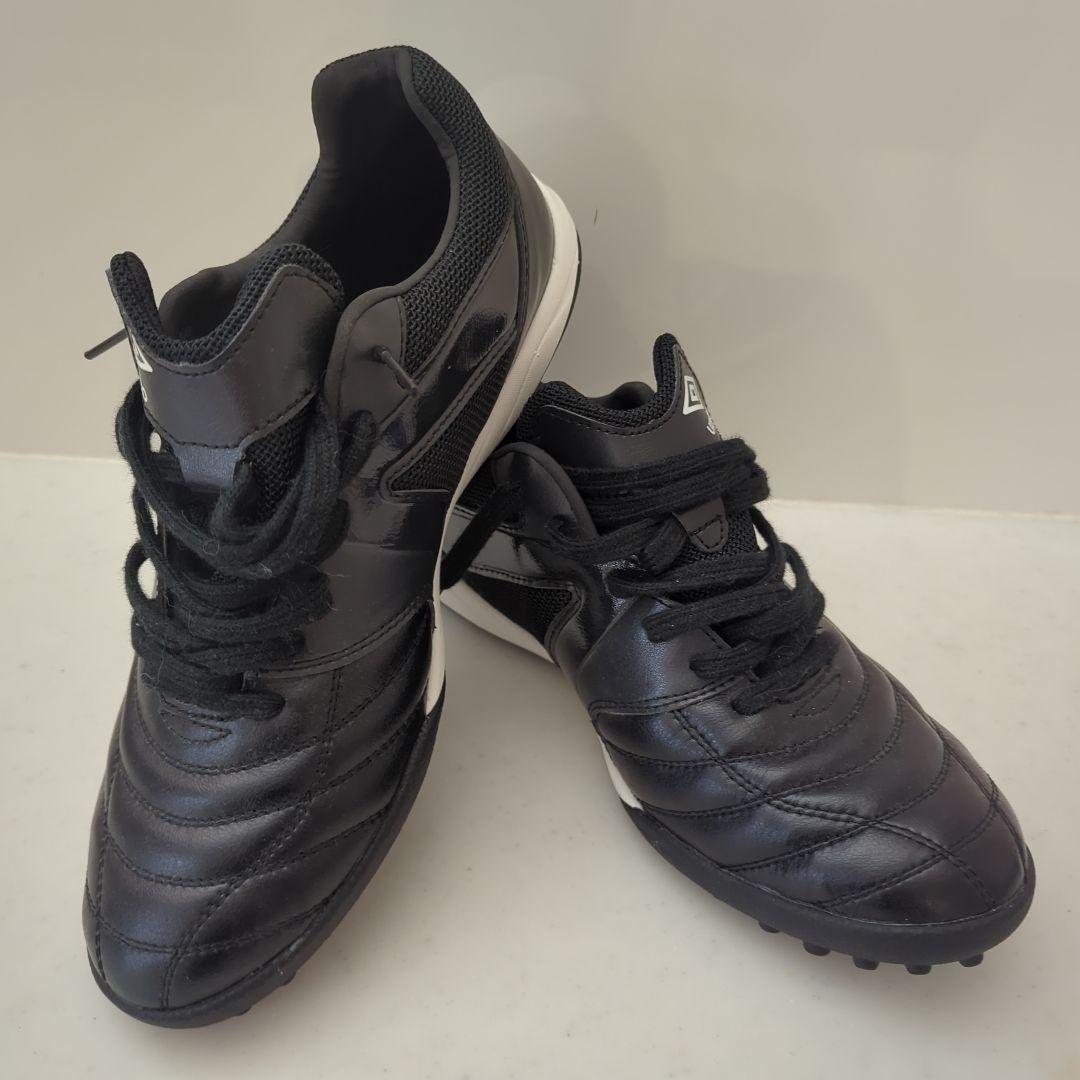 Umbro アクセレイター 大人用 26.5センチ　アンブロ