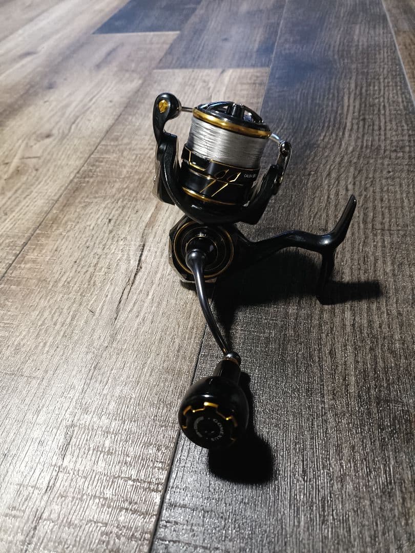 Daiwa CALDIA LT2500S スピニングリール