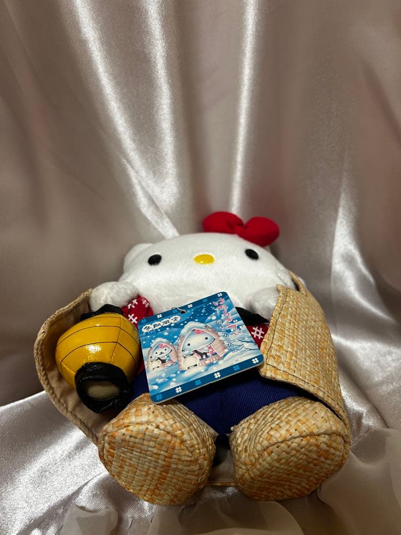 ご当地キティ　冬季限定　ぬいぐるみ