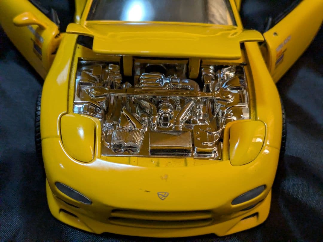 Jada Toys 1/24 マツダ RX-7 FD3S 頭文字D