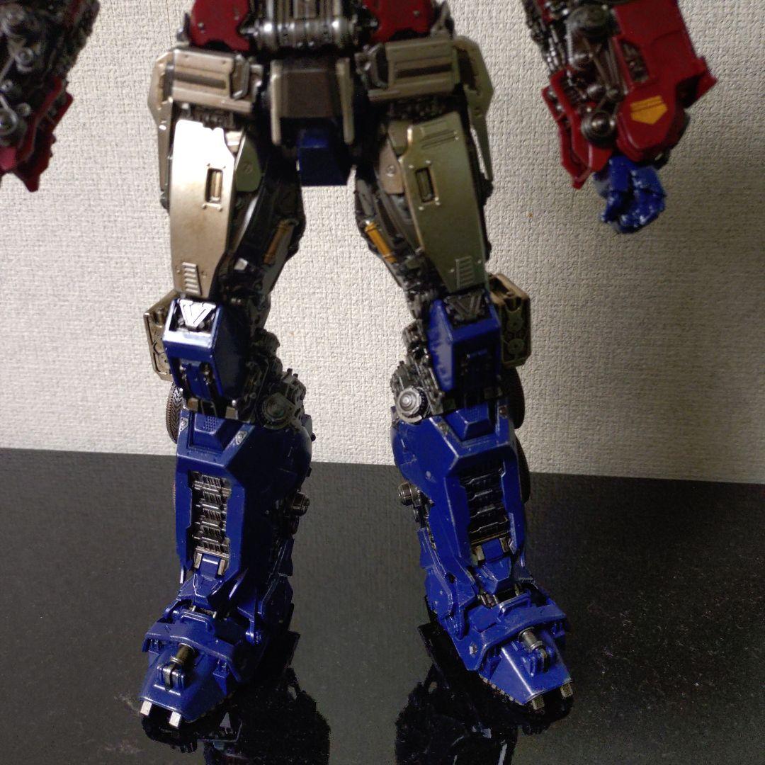 threezero　DLXスケール　オプティマスプライム