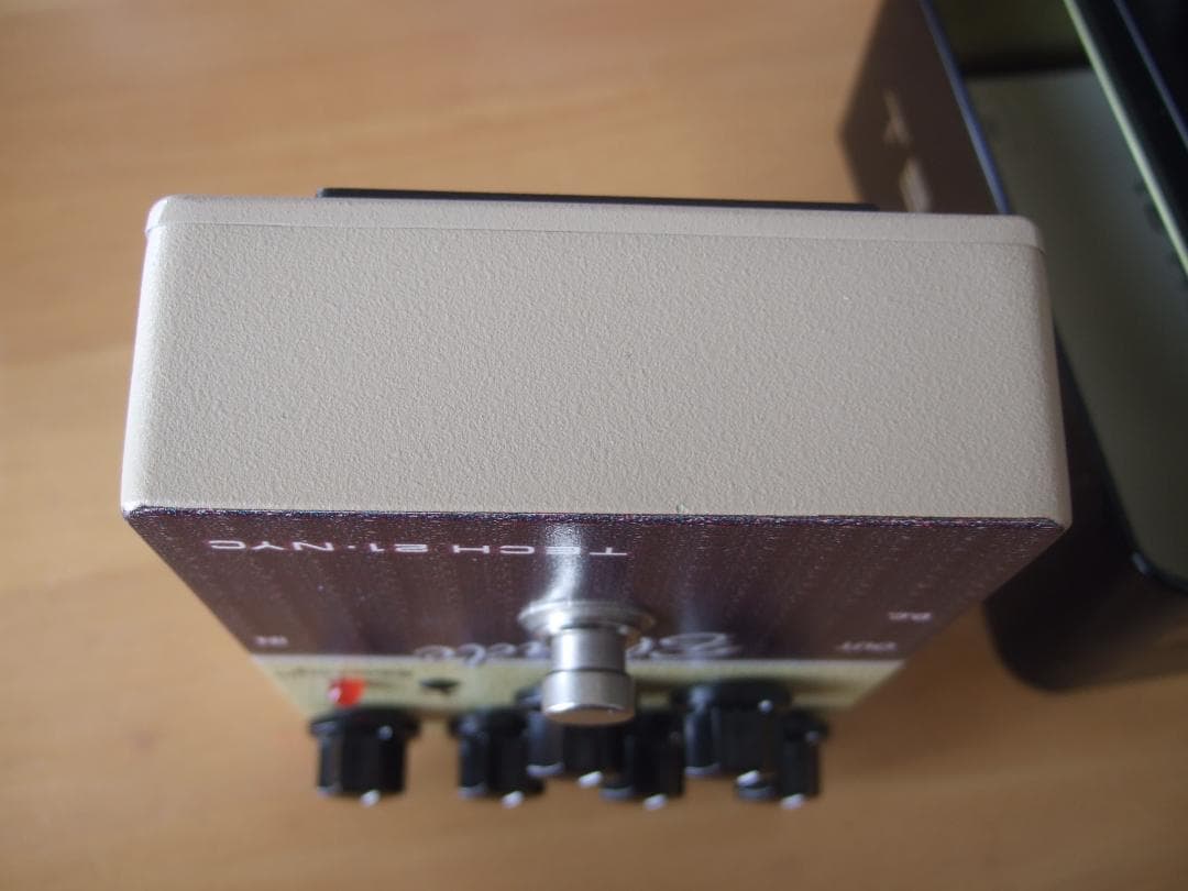 新品同様 TECH21 SansAmp Blonde V2 Fender