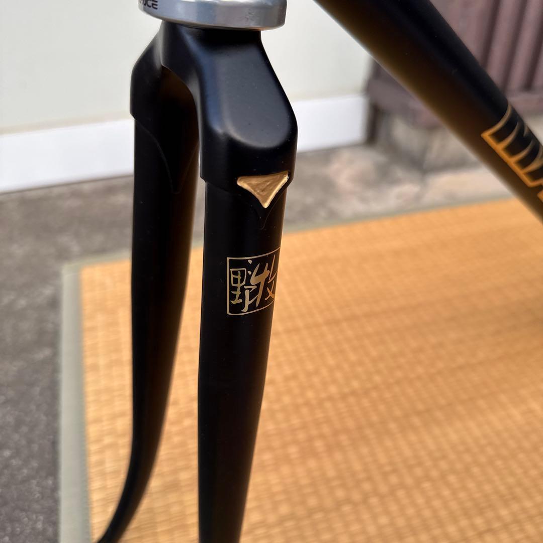 マキノ ピストフレーム 艶消しブラック