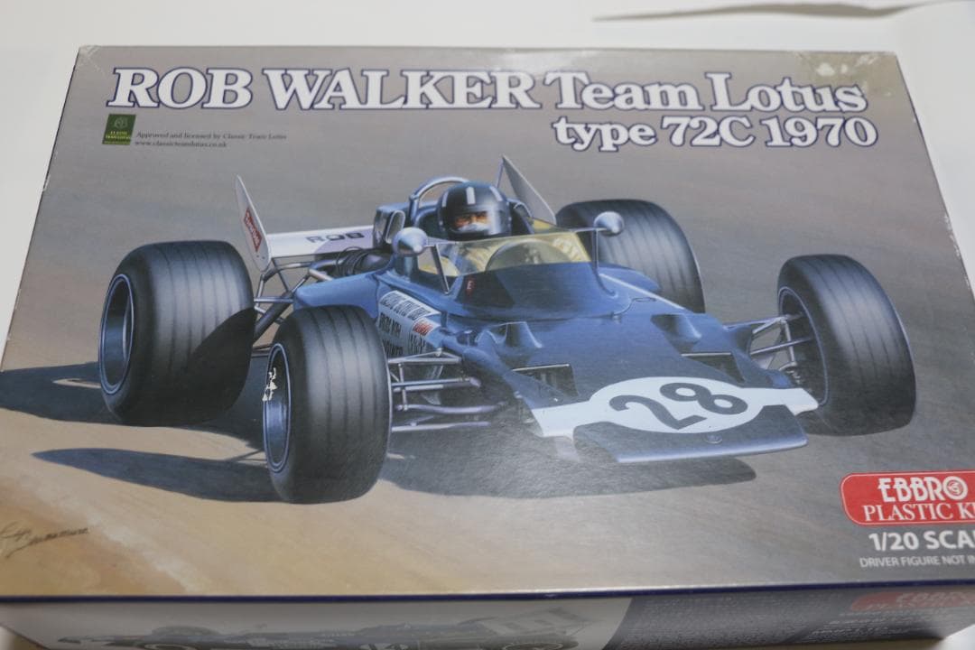 貴重　エブロ製　ローブ・ウォーカーチーム　ロータス72C　Gヒル1/20　プラモ