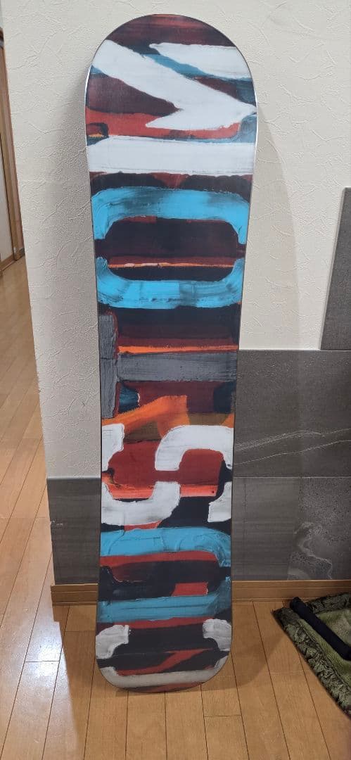 Burton custom small 125 flying-V　①