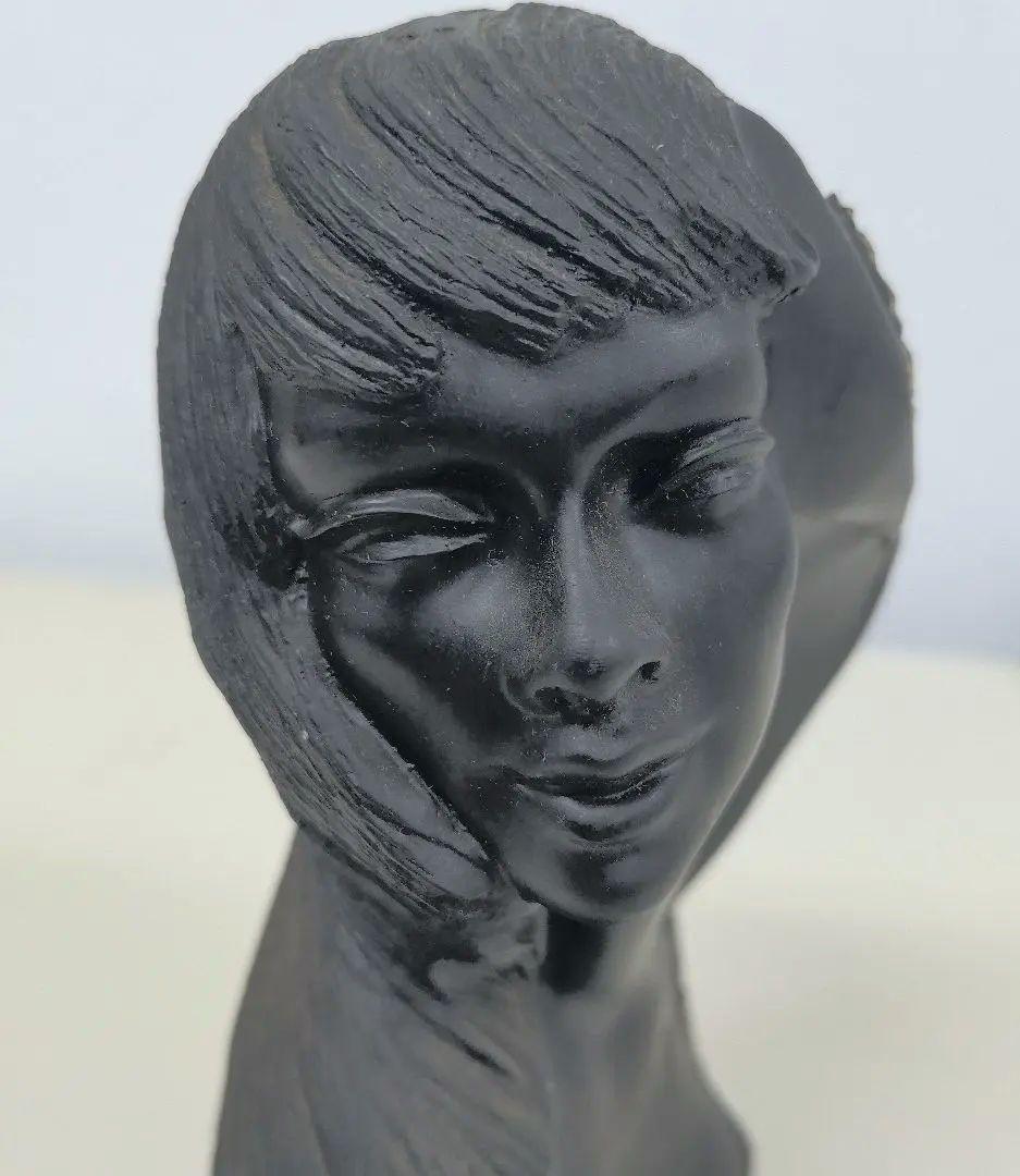 ハワイのフラの女神「ラカ」　黒珊瑚礁