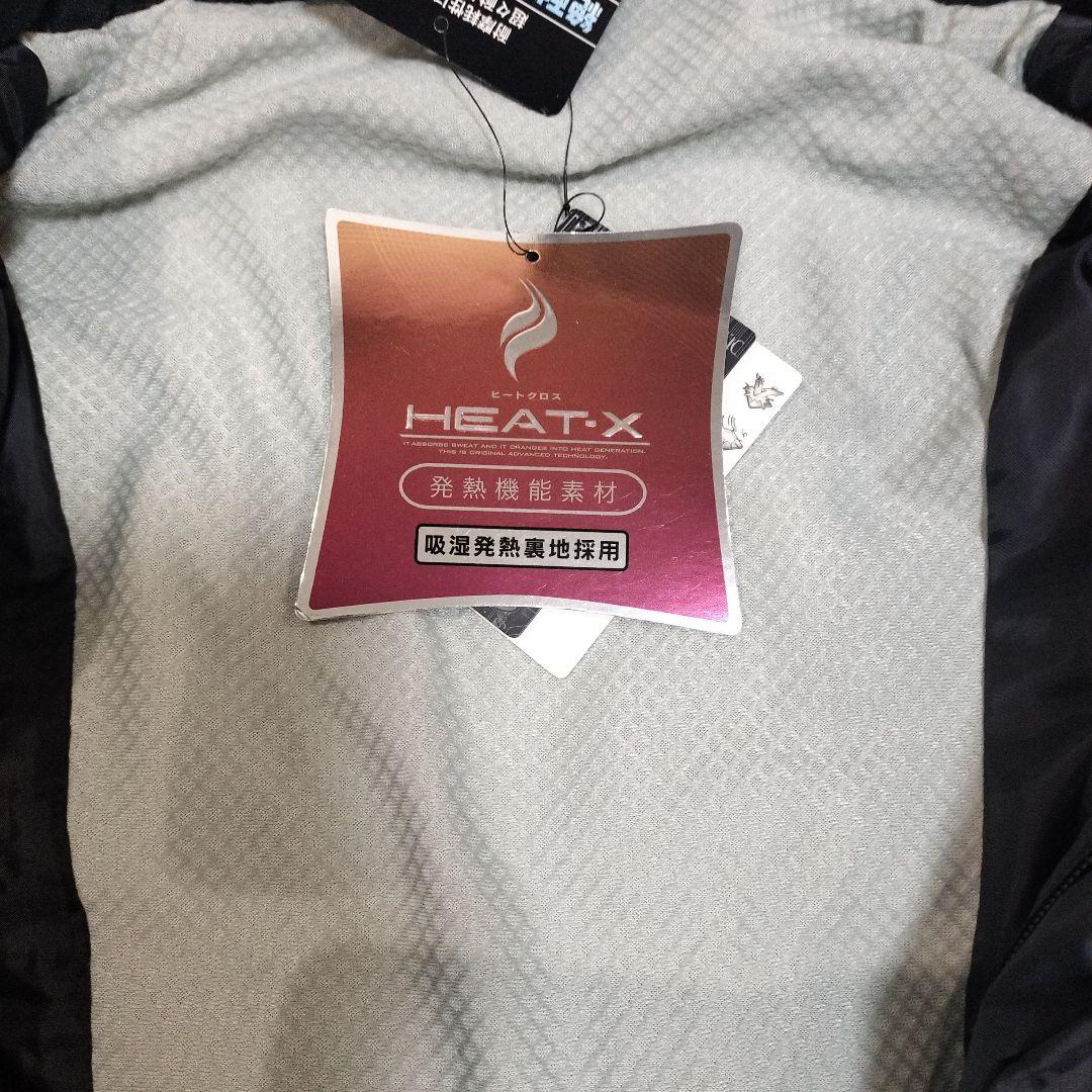 新品、未使用　Oakley フード付きブラックジャケット　中綿