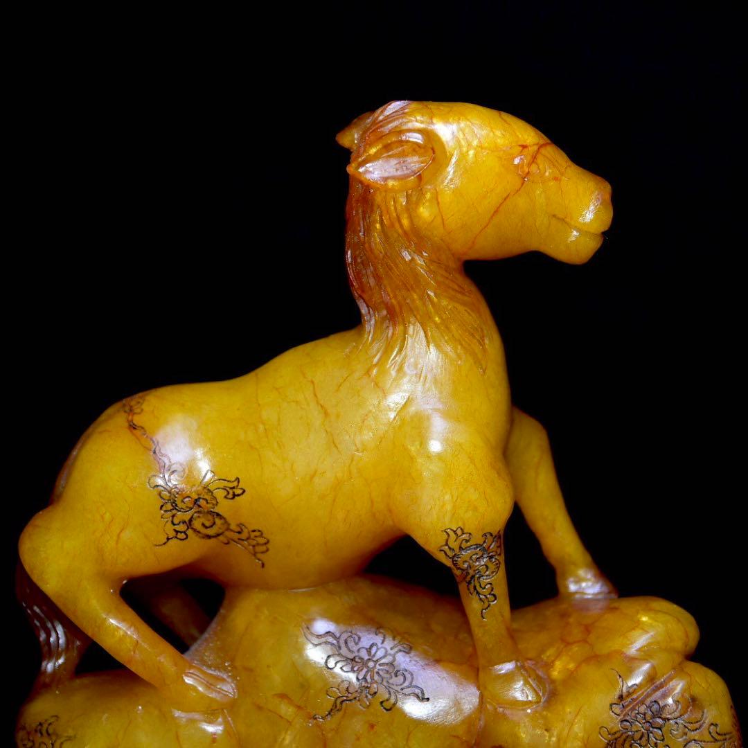 旧蔵寿山石 飾り物　篆刻家：丁敬 作　燈光凍田黄石