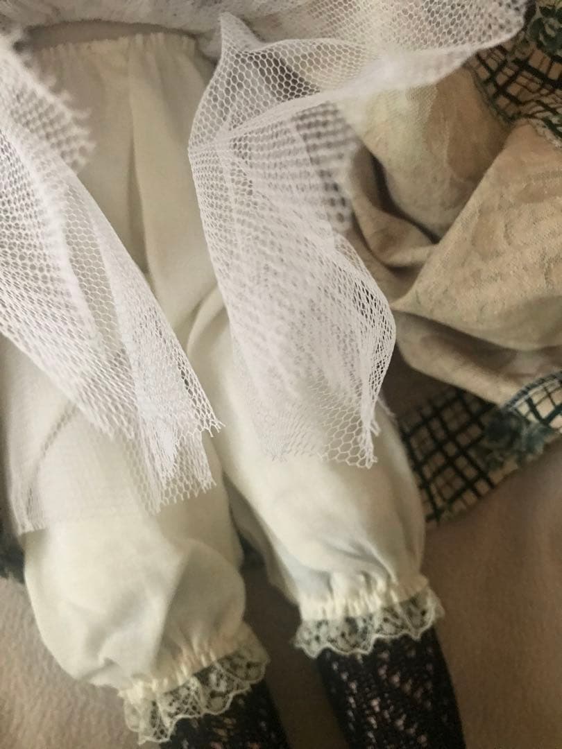 ポーセリアンドール　約50cm　　陶器人形