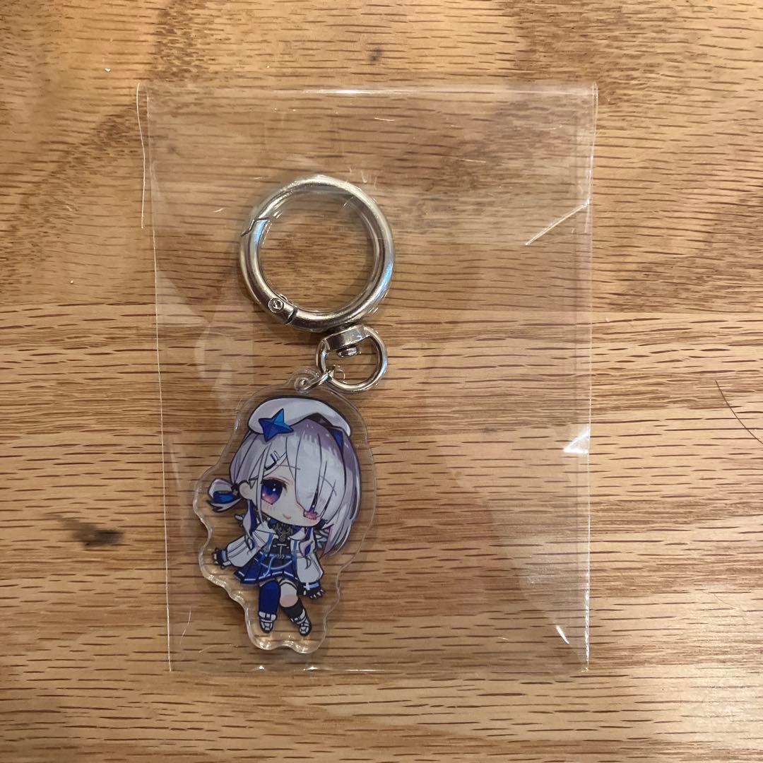 ホロライブ キーホルダー　カード　アクリルキーホルダー