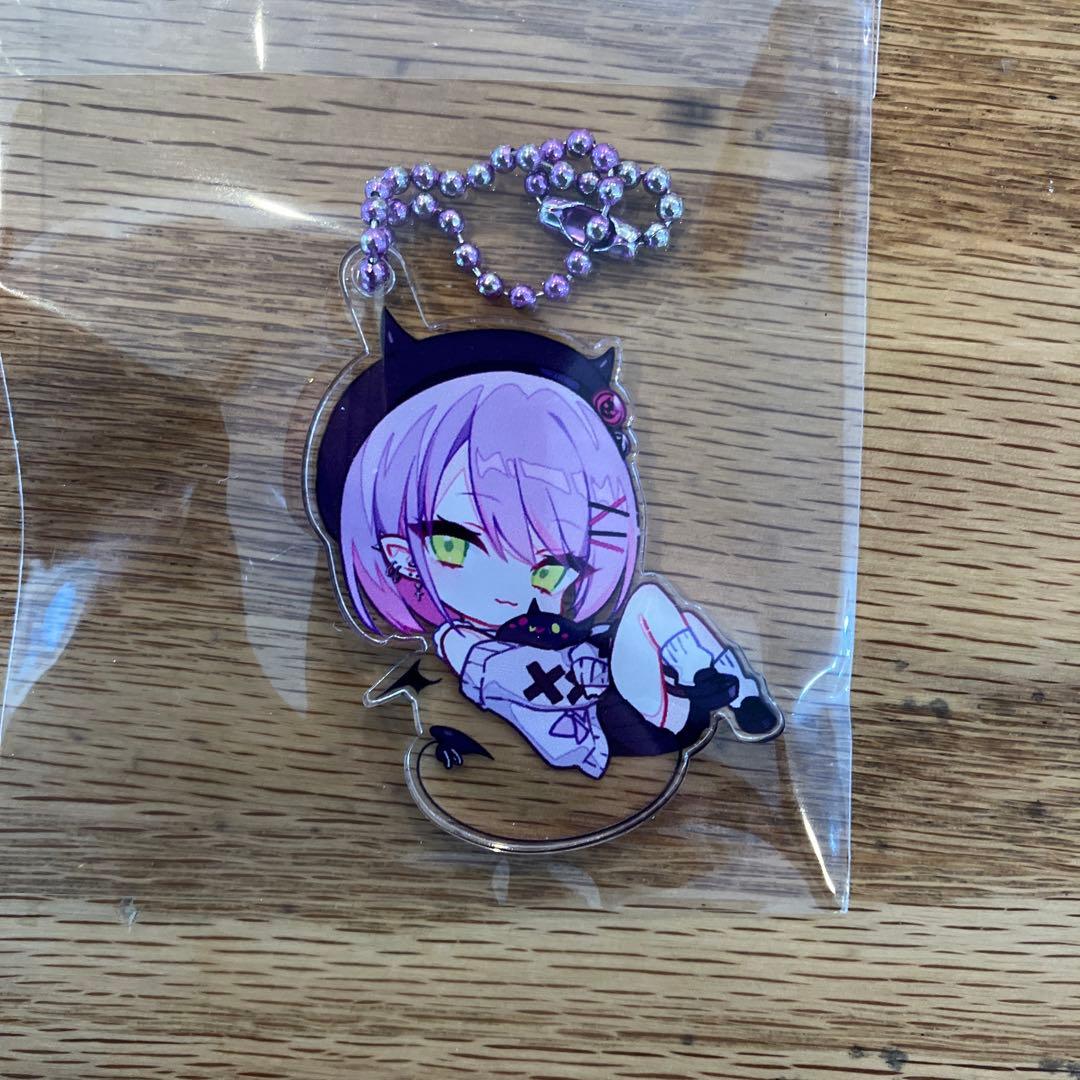 ホロライブ キーホルダー　カード　アクリルキーホルダー