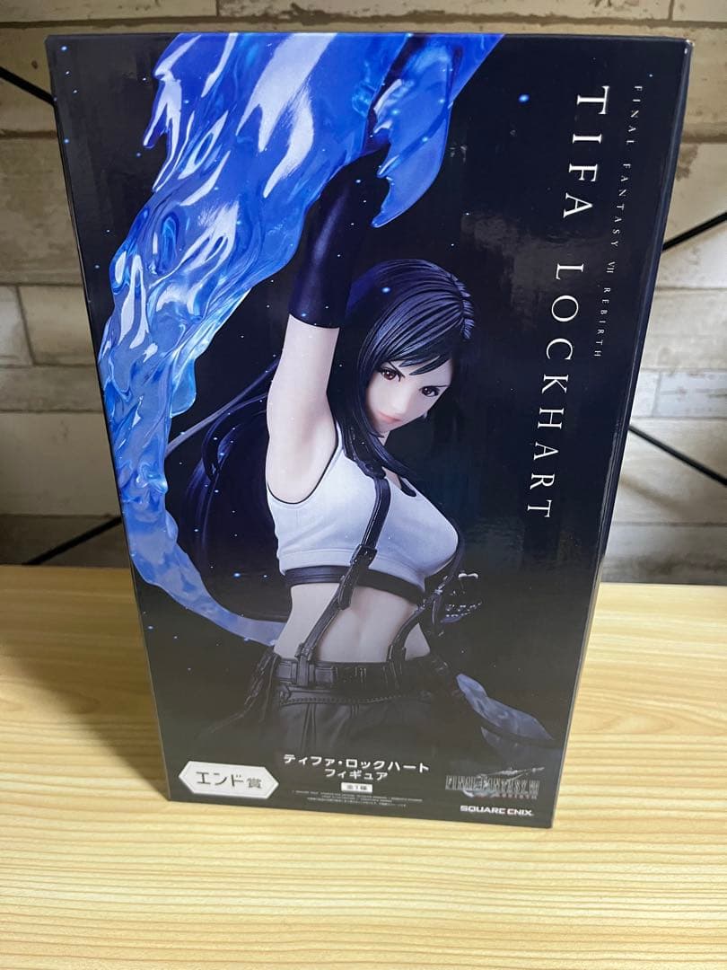 ティファ・ロックハート フィギュア 新品