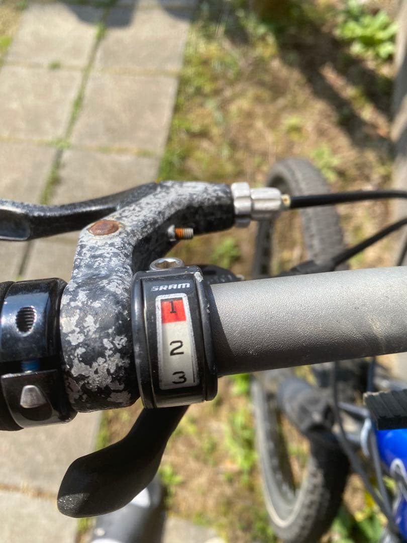 送料負担　MTB CANNONDALE F300キャノンデール　（中古・傷アリ）