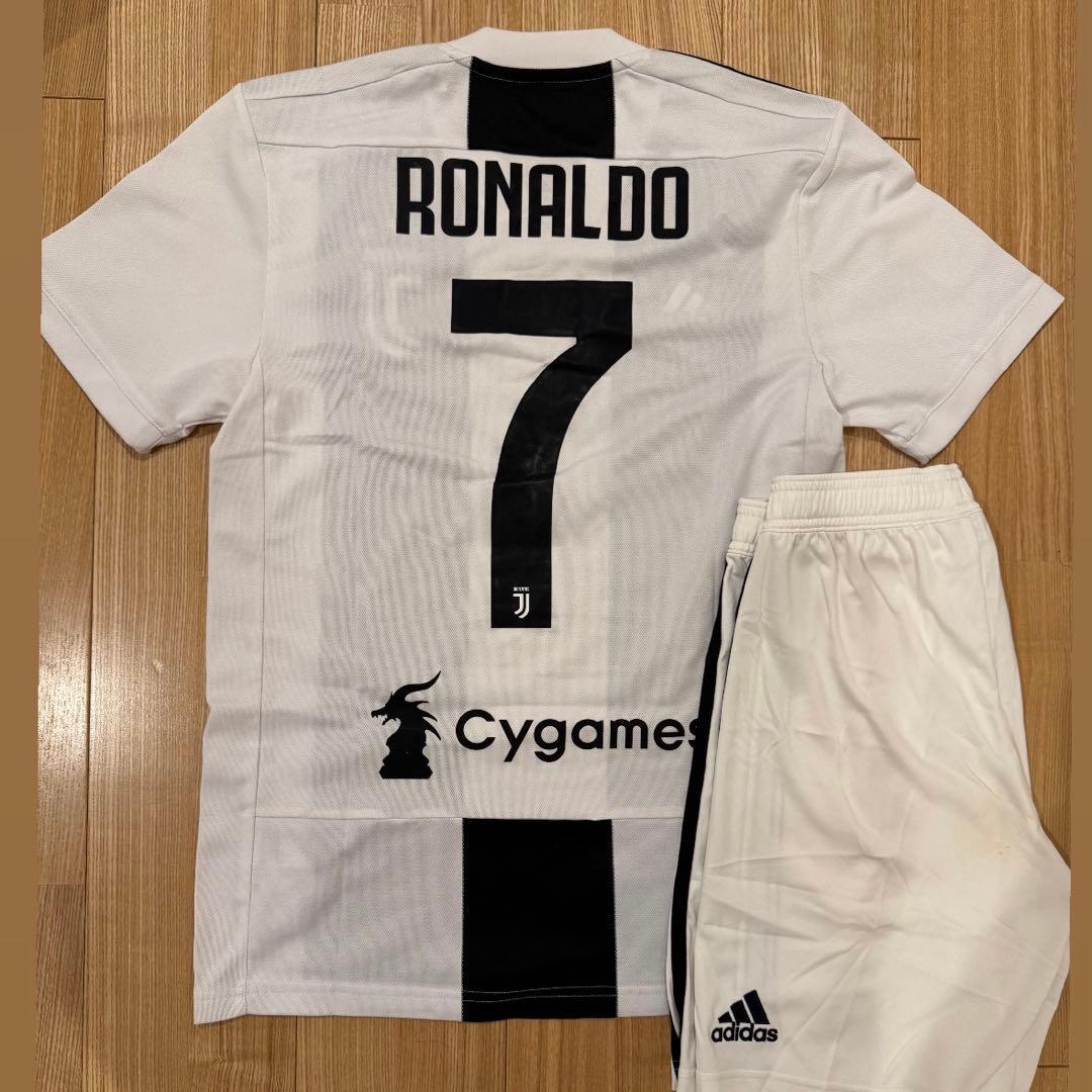 ユベントス ロナウド 7 番 ユニフォーム　上下セット　adidas