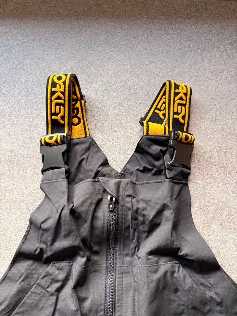 OAKLEY オークリー　ビブパンツ　スノーボードウェア　Lサイズ　美品