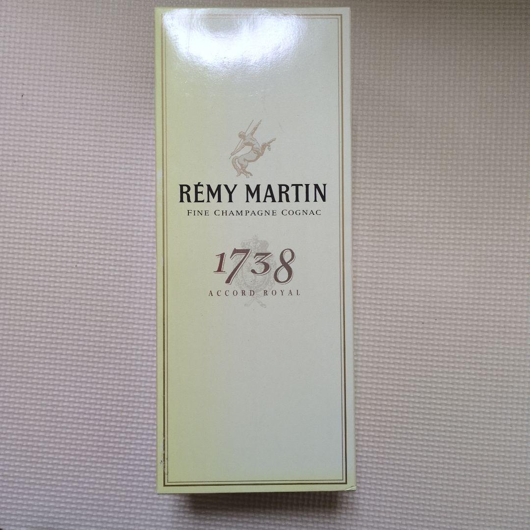 Rémy Martin 1738 Accord  ギフトボックス入り
