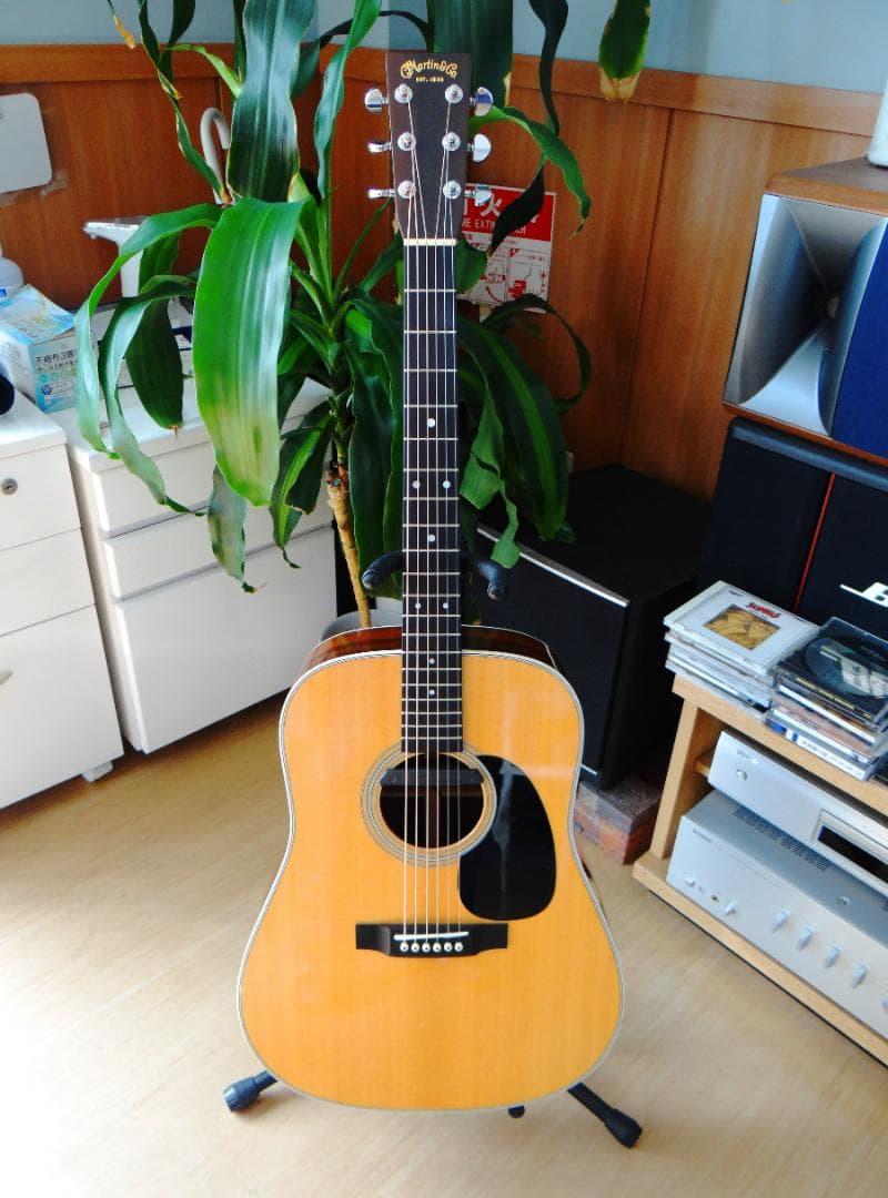 Martin Guitar D-28 2011 美品