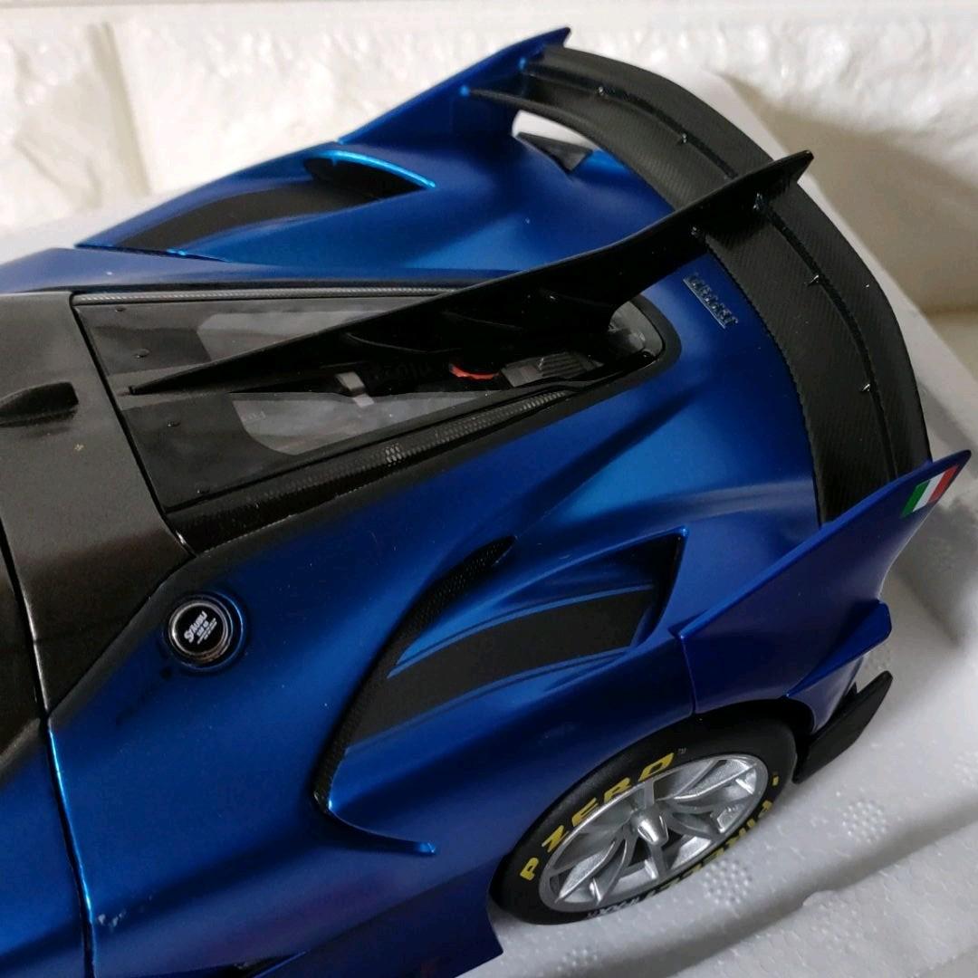 《ミニカー》★トミカ『ブラーゴ シグネチャーシリーズ』1:18