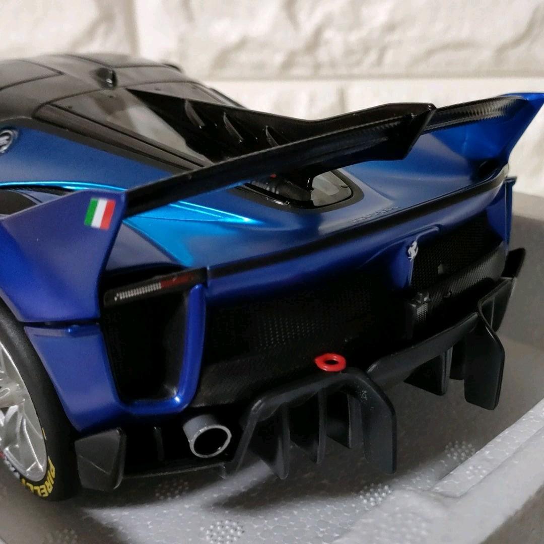 《ミニカー》★トミカ『ブラーゴ シグネチャーシリーズ』1:18