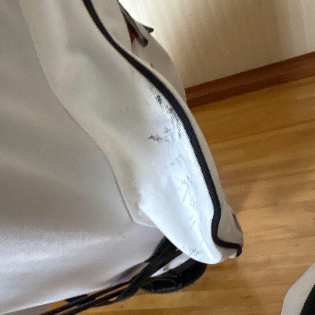 MASTER BUNNY EDITION 軽量キャディバック　スタンドタイプ