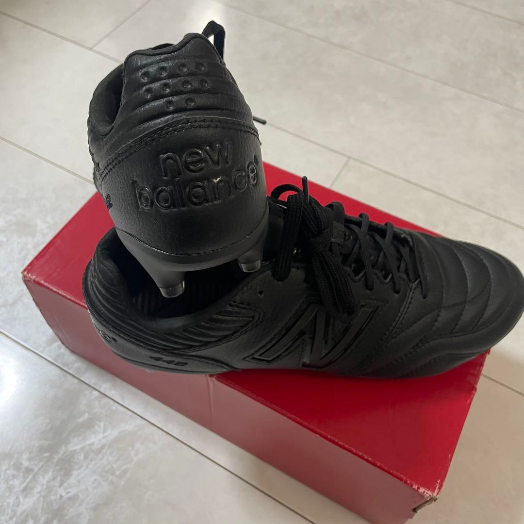 【国内入手困難品 】New Balance サッカーシューズ ブラック