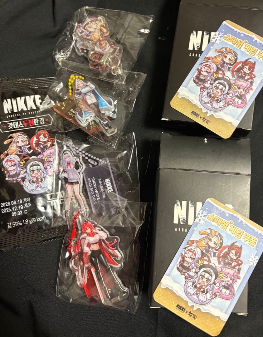 NIKKE アクリルスタンド 韓国冬限定コラボグッズ