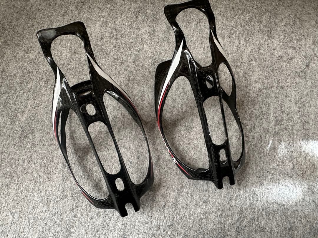 S-works ボトルケージ　ガーボン　レッド
