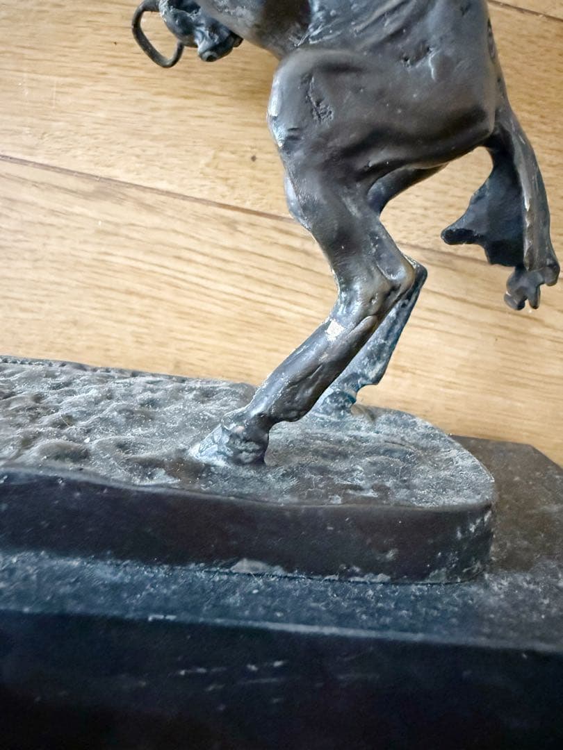 BRONCO BUSTER （ブロンズ像）フレデリック・レミントン作