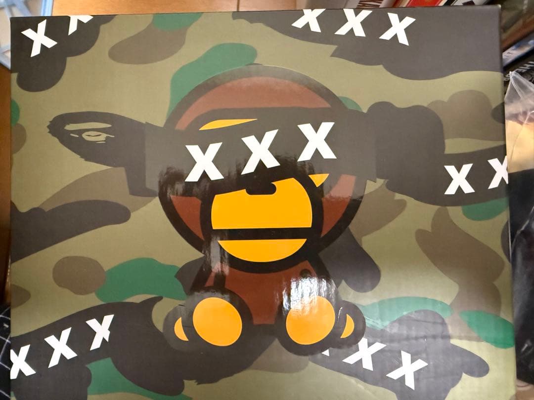 godselectionxxx APEコラボ。