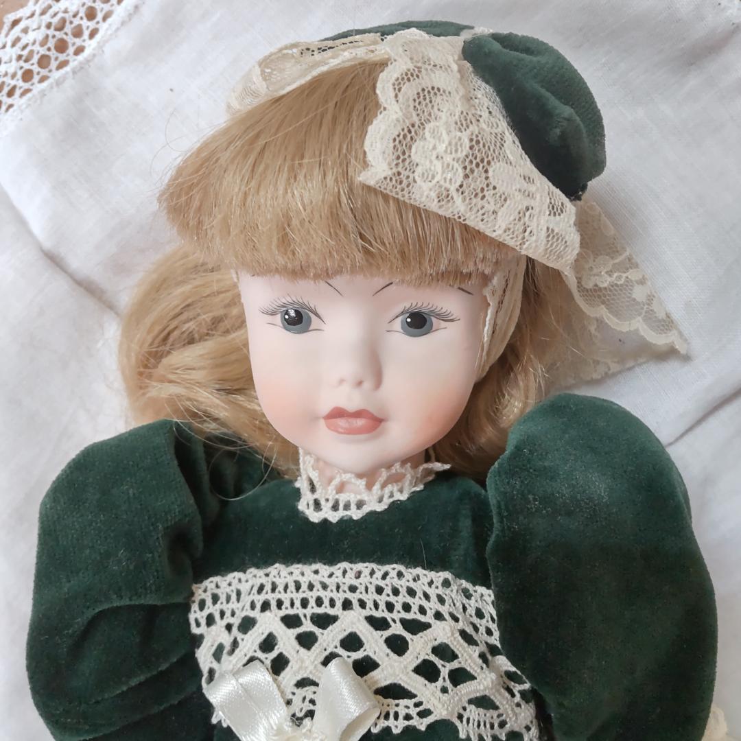 クラシック　ラファエラ　人形　イタリア　ドール　クラシック