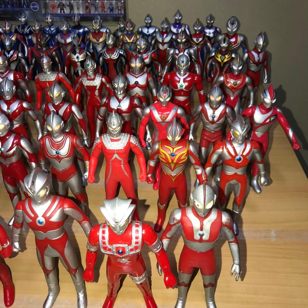 ウルトラマンソフビ　89体