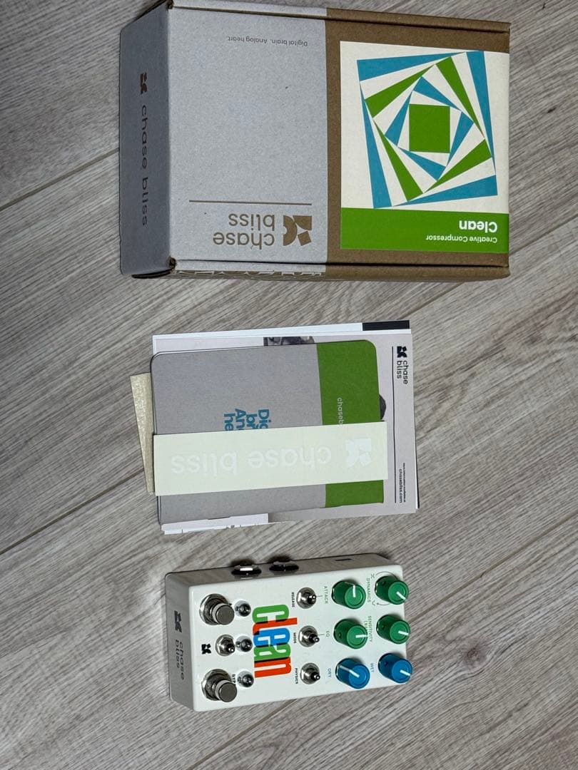 ギター Chase Bliss Clean