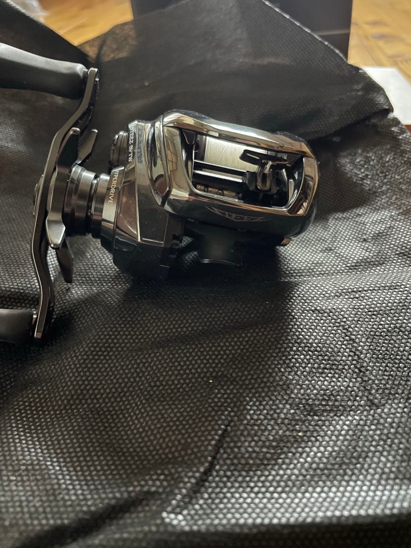 リール 24STEEZ SV TW