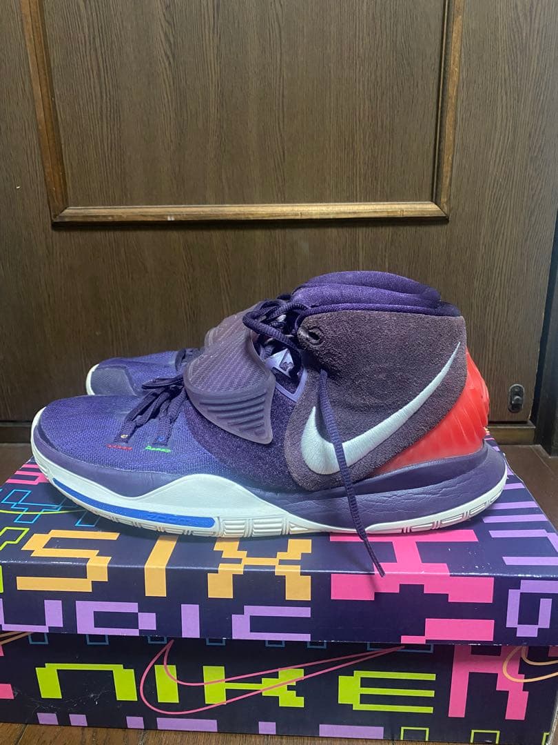 NIKE KYRIE 6（カイリー6）エンライトメント　パープル/ホワイト