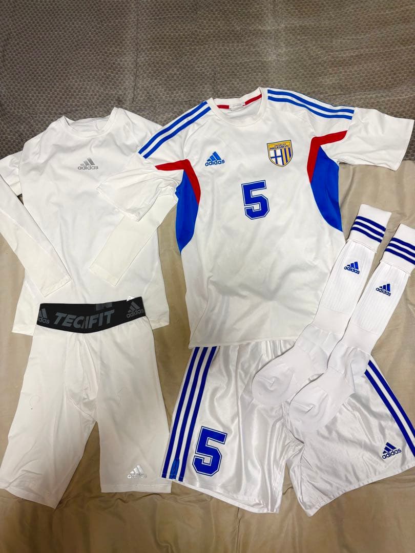 【本日掲載最終日】本庄東高校サッカー部　ユニフォーム　M ホーム＆アウェーセット